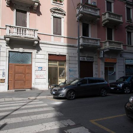 Youhosty - Farneti 1 Milán Exterior foto